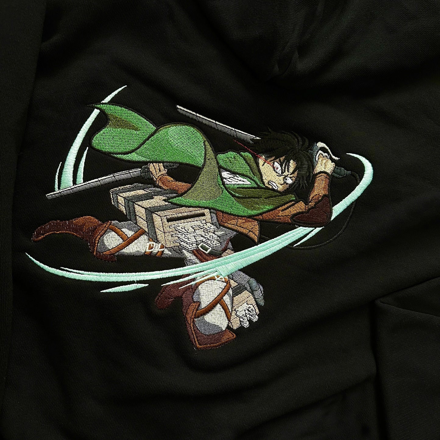 進撃の巨人 人類最強の兵士 パーカー